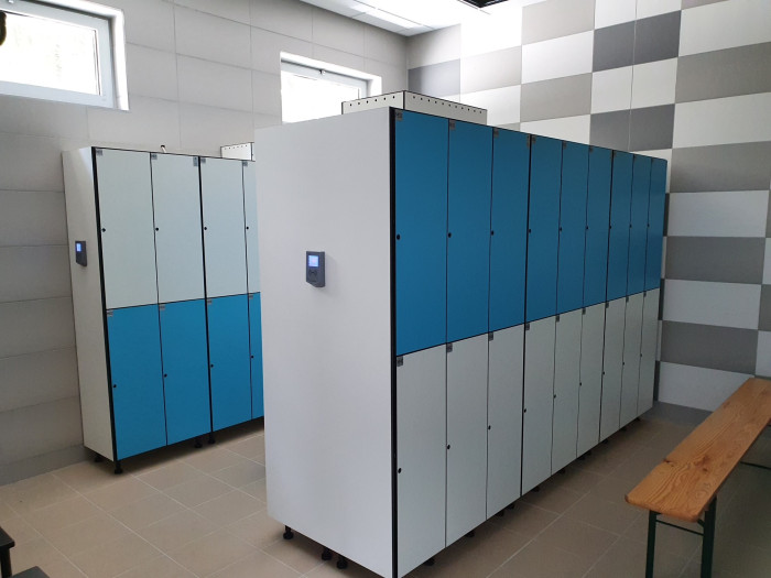 Szafki HPL S2.jpg Szafki HPL S2.jpg